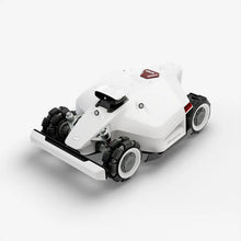 Laden Sie das Bild in den Galerie-Viewer, LUBA 2 AWD 5000 Mähroboter