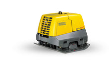 Laden Sie das Bild in den Galerie-Viewer, WACKER NEUSON DPU 130Le – ferngesteuerte Rüttelplatte reversierbar mit 1170 kg