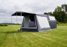 Laden Sie das Bild in den Galerie-Viewer, TPV Offroad-Campinganhänger KT-EB3 Offroad-Camper 2.0 1300kg Gebremst + Vorzelt und Sonnendach