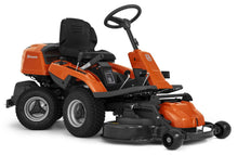 Laden Sie das Bild in den Galerie-Viewer, Husqvarna Profi-Frontmäher R 214TC inkl. Mähdeck Combi 94 – Modell 2022-Neu
