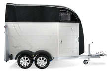 Laden Sie das Bild in den Galerie-Viewer, Humbaur Xanthos Aero 2700 Aerodynamischer Bug | EquiDrive® PLUS Fahrwerk