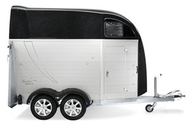 Humbaur Xanthos Aero 2700 Aerodynamischer Bug | EquiDrive® PLUS Fahrwerk