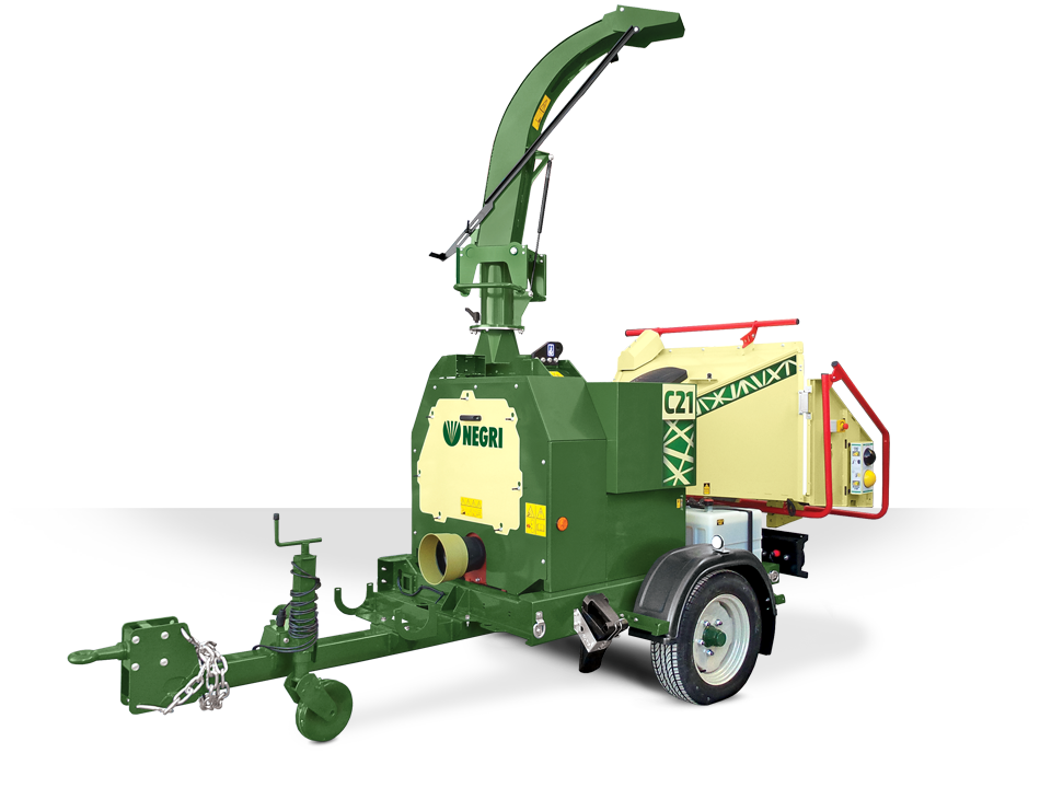 NEGRI Holzhäcksler C21-Häcksler mit Straßenfahrwerk für Traktor