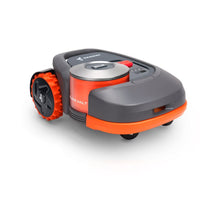 Laden Sie das Bild in den Galerie-Viewer, Segway Navimow H3000E Mähroboter incl. VisionFence Kamera direkt vom Segway Partner